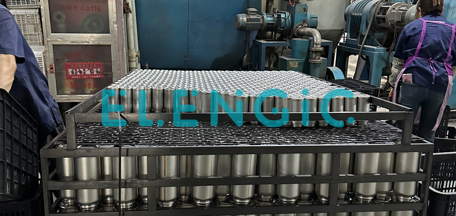 Insulated water bottles bulk orders with leak-proof lids